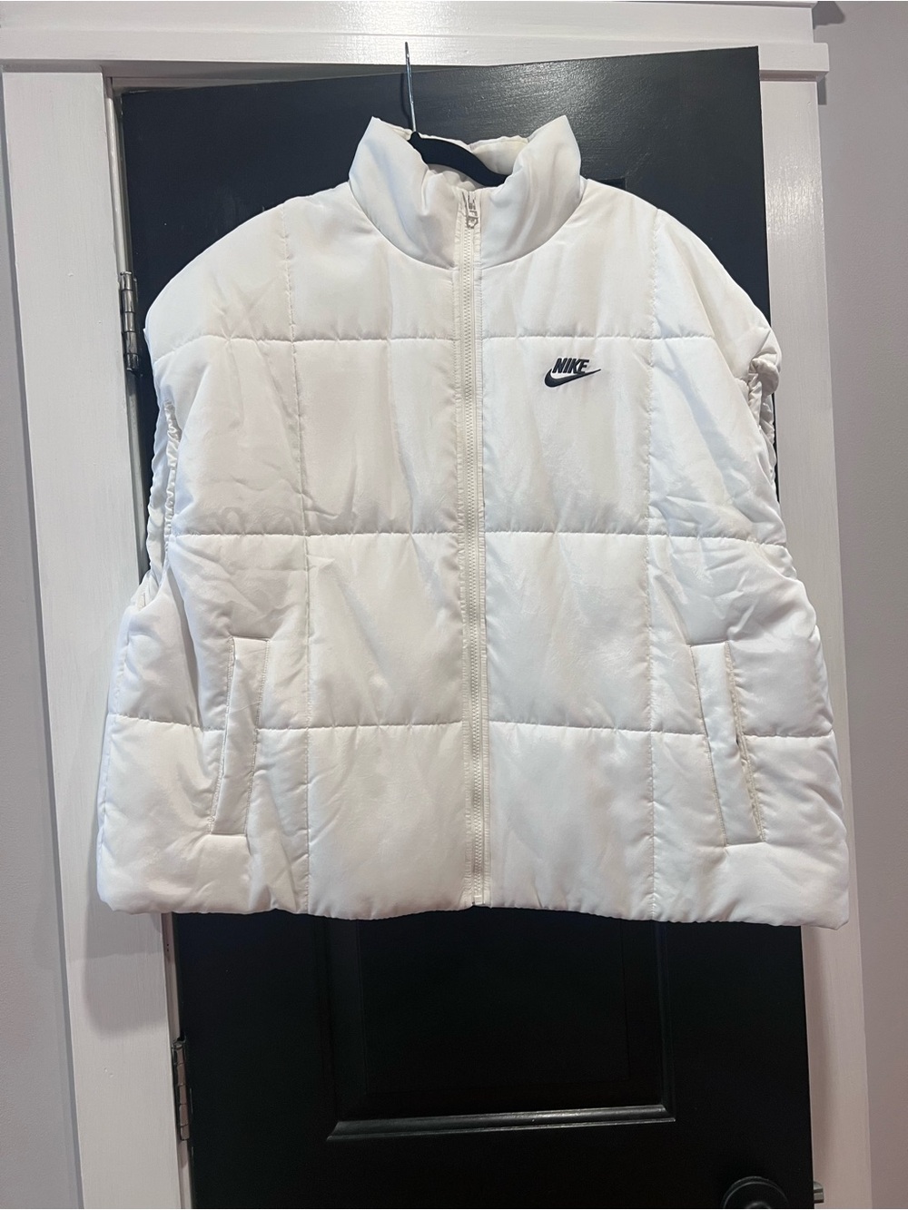 Nike Women's White Thermafit vest